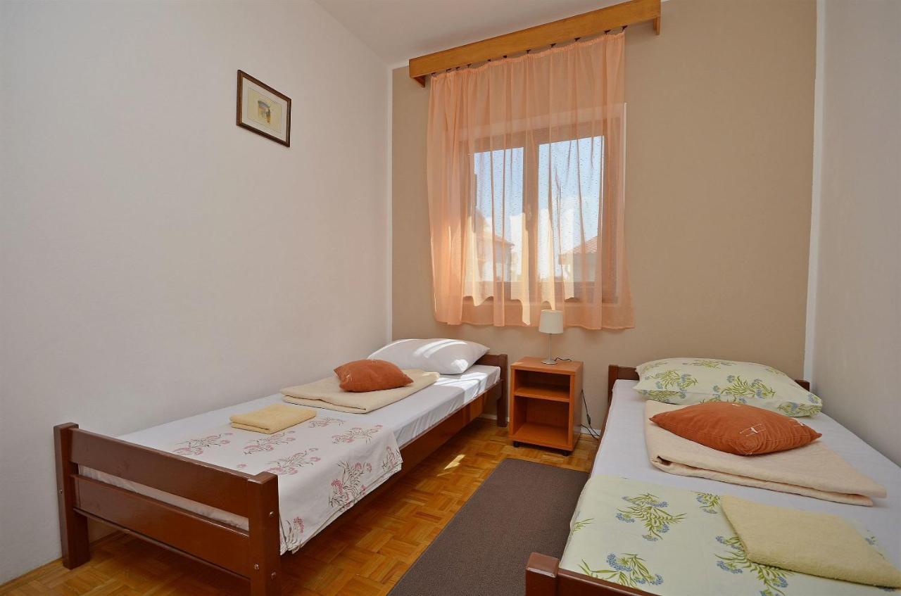 Apartment And Room Ivica ヴォディツェ エクステリア 写真