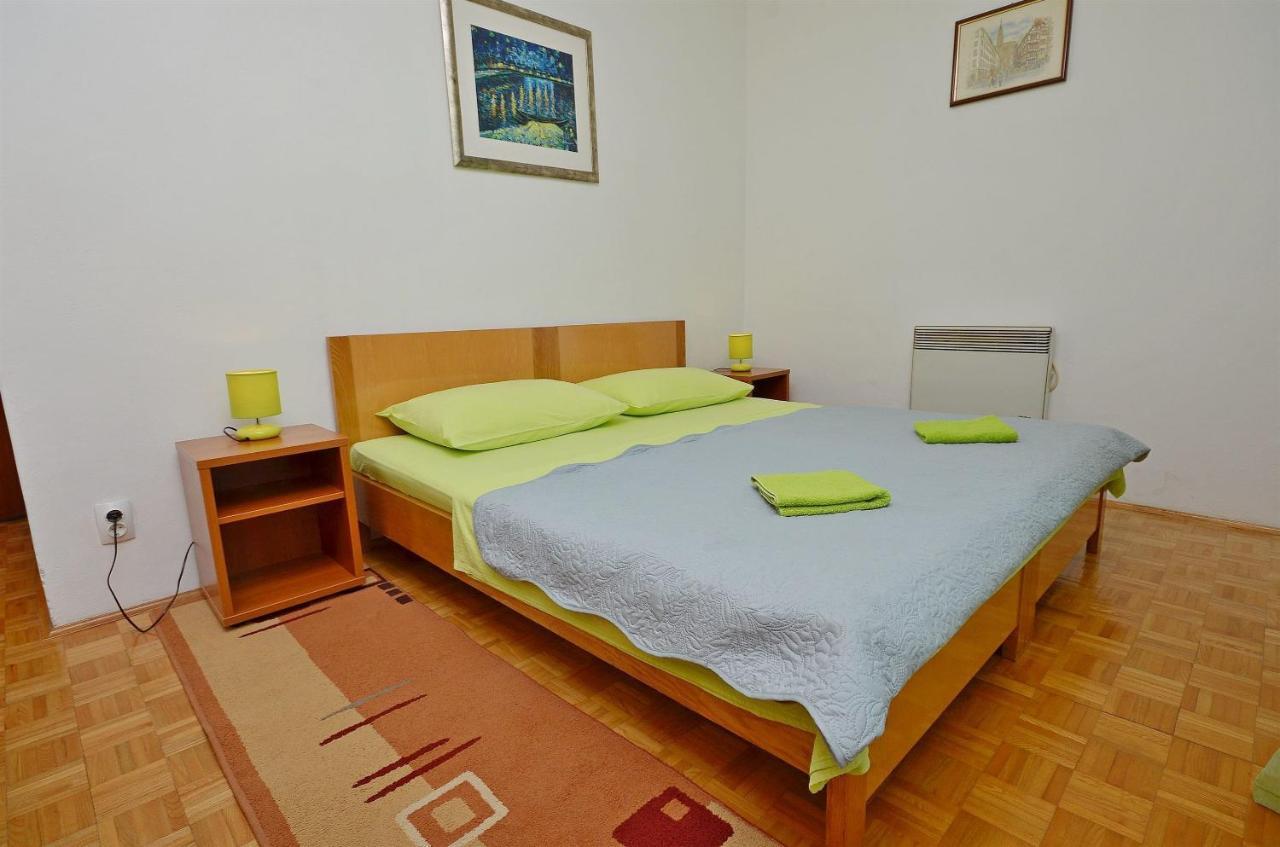 Apartment And Room Ivica ヴォディツェ エクステリア 写真