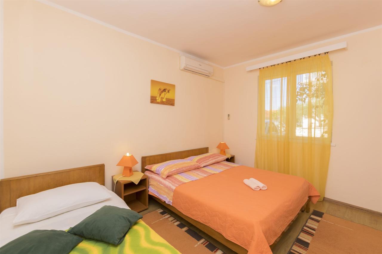 Apartment And Room Ivica ヴォディツェ エクステリア 写真